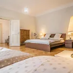 Prague Bliss Apartment - Lesser Town Charm